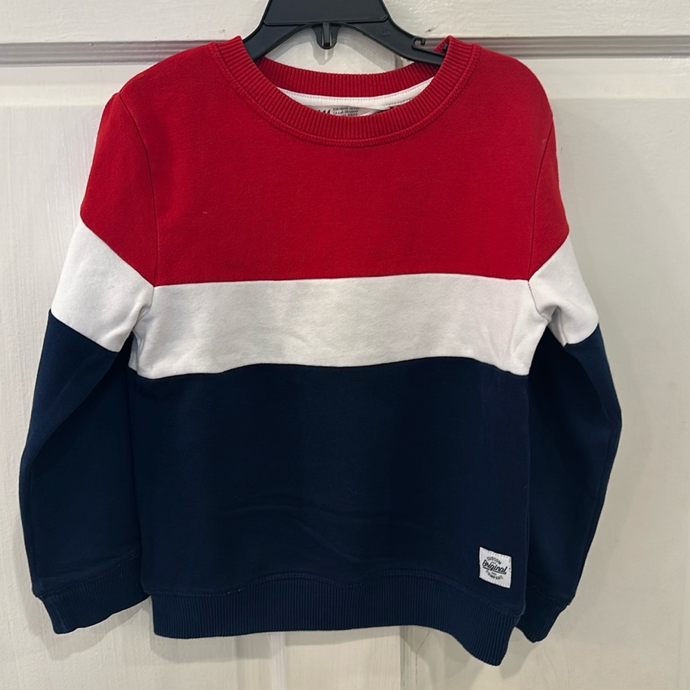 H&M Boys Red, White, and Blue Sweatshirt Size 4-6
